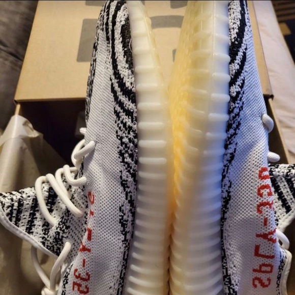 Yeezy boost 350 made by adidas